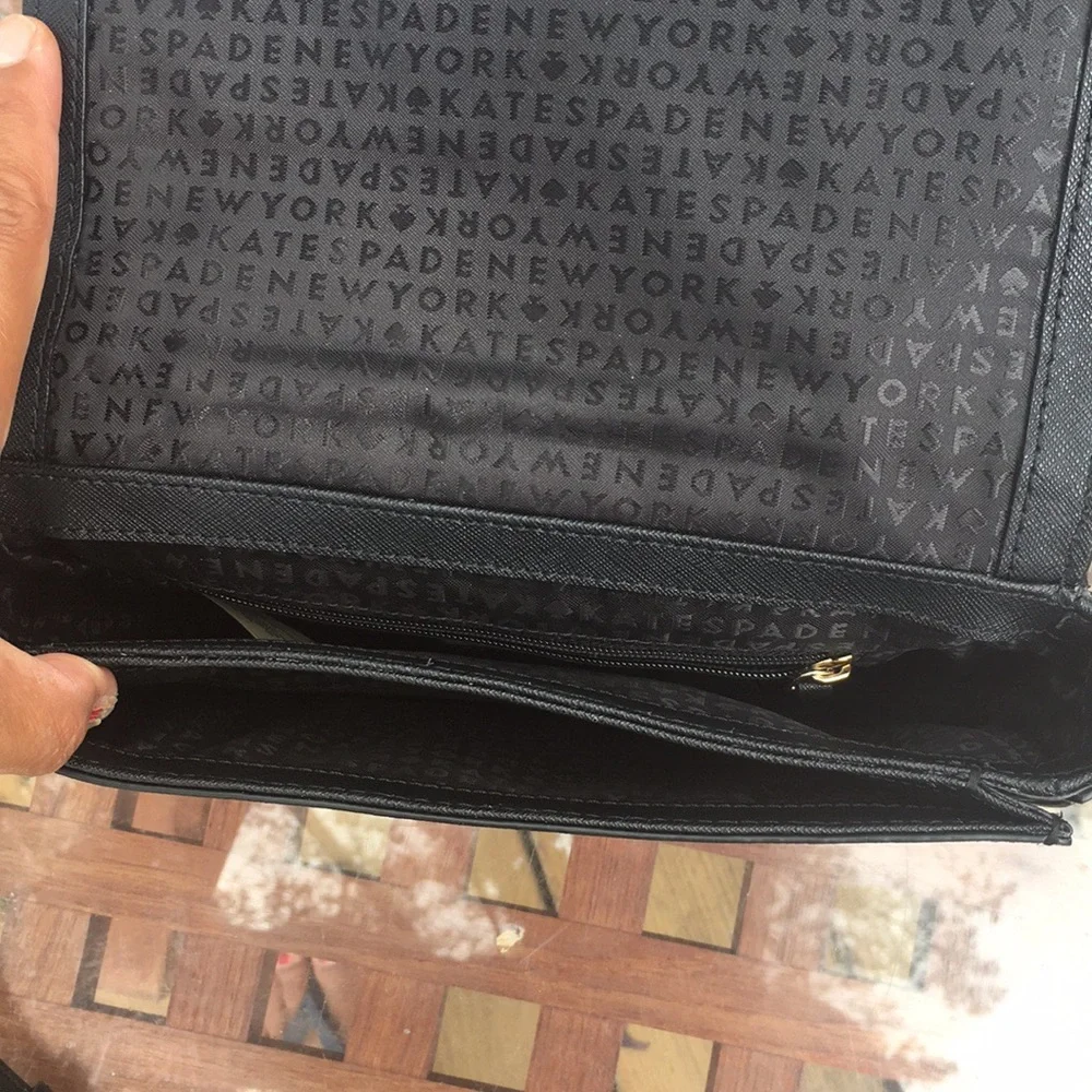 LIKE NEW KATE SPADE CROSSBODY - Picture 8 of 15